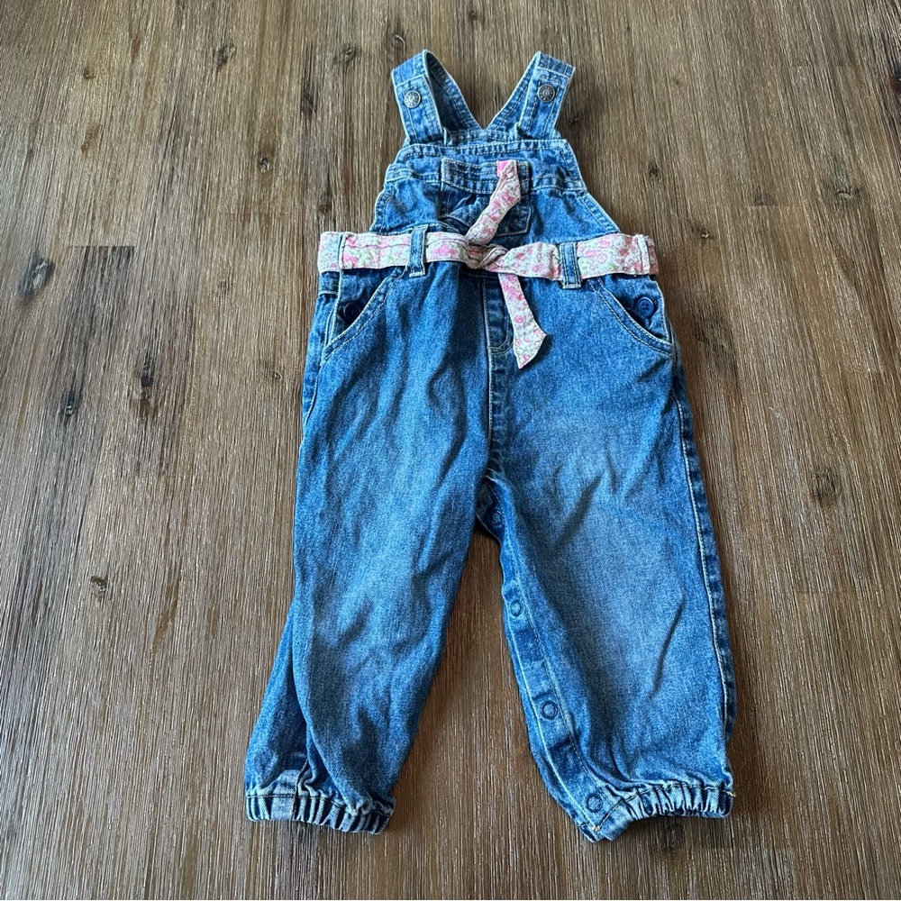 3/27$ Baby Toddler Blue Denim Overalls with Pink Floral Belt/Bow size 12-18M